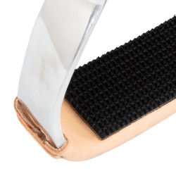 Étriers Barrel Pool's avec marchepied revêtu de cuir Étriers Barrel Pool's avec marchepied revêtu de cuir