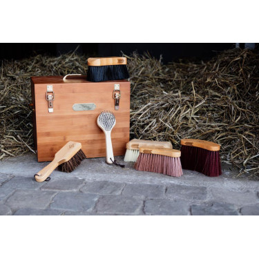 Set Boîte de pansage Grooming Deluxe by Kentucky Set Boîte de pansage Grooming Deluxe by Kentucky