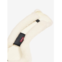 Protection de sangle de dressage LeMieux Anatomic en laine Merino+ Naturel Marron Protection de sangle de dressage LeMieux Anatomic en laine Merino+ Naturel Marron