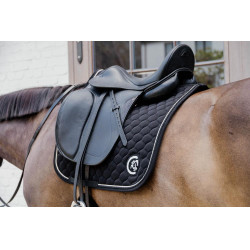 Tapis onion quilt 3D logo dressage Kentucky Noir