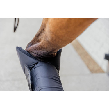 Stable boots PROtect voor voorbenen lange versie Kentucky Stable boots PROtect voor voorbenen lange versie Kentucky