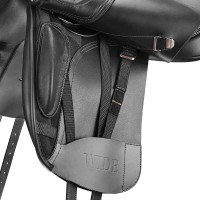 Dressuurzadel Bates Wide Plus Luxe leer Zwart
