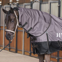 Nekstuk voor paddockdeken HV Polo Essential 0gr Marine Marineblauw Nekstuk voor paddockdeken HV Polo Essential 0gr Marine Marineblauw