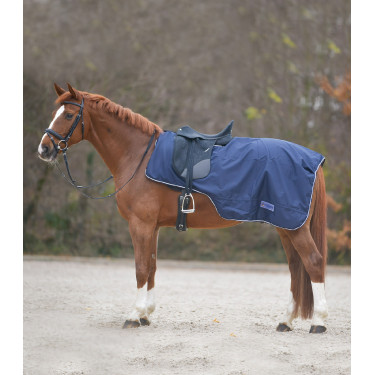 Couverture de pluie Waldhausen Comfort avec échancrure pour la selle