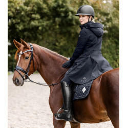 Winter paardrijpark ELT Performance Ontario Diepblauw