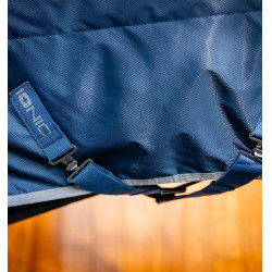 Couverture d'écurie Horseware Ionic Therapy 50g Bleu imperial / argent / marine Couverture d'écurie Horseware Ionic Therapy 50g Bleu imperial / argent / marine