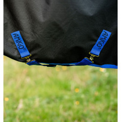 Couverture Amigo Ripstop Horseware 900D Plus Turnout 100g Noir / bleu classique