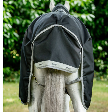 Couverture Horseware Amigo Bravo 12 50g Turnout Noir / gris titanium / argent Couverture Horseware Amigo Bravo 12 50g Turnout Noir / gris titanium / argent