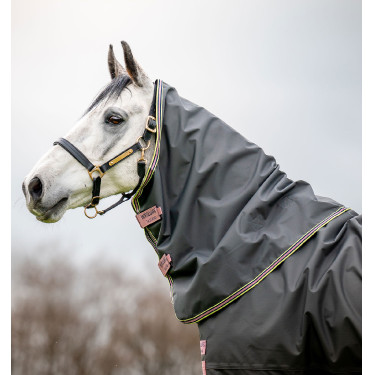 Horseware Amigo Hero Ripstop Plus deken met halsdeel 0g Grijs schaduw / roze / marine Horseware Amigo Hero Ripstop Plus deken met halsdeel 0g Grijs schaduw / roze / marine