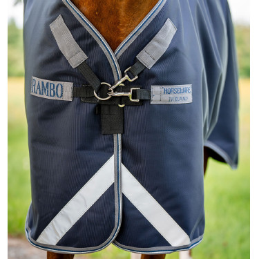 Horseware Rambo Supreme Turnout Vari-layer 1680D 250g deken Marine / onweer / zilvergrijs Horseware Rambo Supreme Turnout Vari-layer 1680D 250g deken Marine / onweer / zilvergrijs