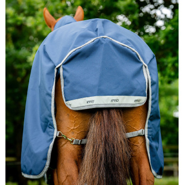 Couverture Horseware Amigo® Bravo 12 Plus 400g 1200D Marine / gris titane / argent Couverture Horseware Amigo® Bravo 12 Plus 400g 1200D Marine / gris titane / argent