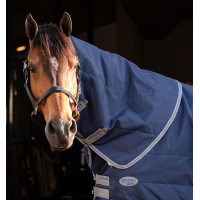Couvre-cou d'écurie Horseware Rhino 100g Noir / gris titane / bleu classique Couvre-cou d'écurie Horseware Rhino 100g Noir / gris titane / bleu classique