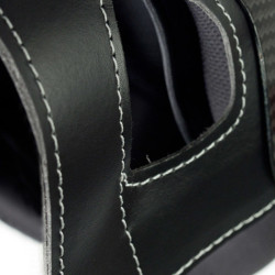 Casque Finn-Tack Elite fibres de carbone Noir Casque Finn-Tack Elite fibres de carbone Noir