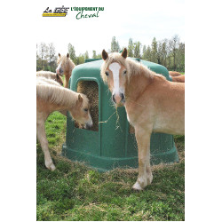 Râtelier cloche à foin avec chevaux