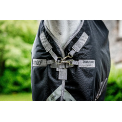 Horseware Amigo 1200D Turnout 250g deken Zwart / titaniumgrijs / zilver Horseware Amigo 1200D Turnout 250g deken Zwart / titaniumgrijs / zilver