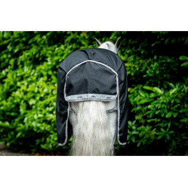 Horseware Amigo 1200D Turnout 250g deken Zwart / titaniumgrijs / zilver Horseware Amigo 1200D Turnout 250g deken Zwart / titaniumgrijs / zilver