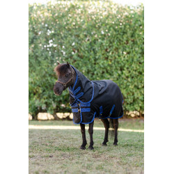 Couverture Horseware Amigo Ripstop 900D Plus Petite Turnout 0g Noir / bleu classique Couverture Horseware Amigo Ripstop 900D Plus Petite Turnout 0g Noir / bleu classique