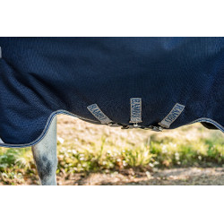 Couverture Horseware Rambo 1680D Turnout 250g VL Marine / orage / gris argent Bleu marine