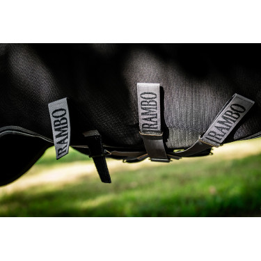 Couverture Horseware Rambo 1680D Turnout 50g Noir / orage / gris argent Couverture Horseware Rambo 1680D Turnout 50g Noir / orage / gris argent