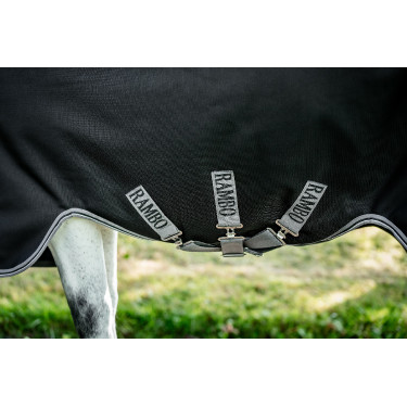 Couverture Horseware Rambo 1680D Turnout 50g Noir / orage / gris argent Couverture Horseware Rambo 1680D Turnout 50g Noir / orage / gris argent