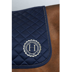 Tapis Sunny et bonnet Funny Harcour pack Marine / doré clair Bleu marine Tapis Sunny et bonnet Funny Harcour pack Marine / doré clair Bleu marine