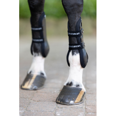 Eskadron Flexisoft Air peesbeschermers Zwart