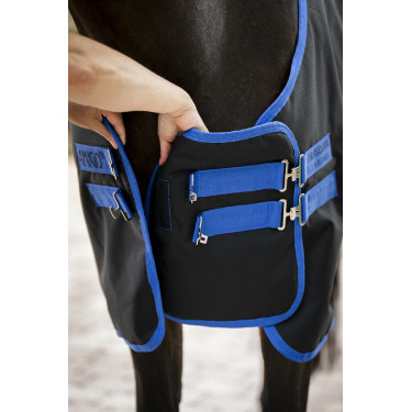 Borstvergroting Amigo Horseware Zwart / klassiek blauw Borstvergroting Amigo Horseware Zwart / klassiek blauw