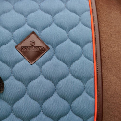Tapis de selle Kentucky Onion quilt Leather Neon Bleu