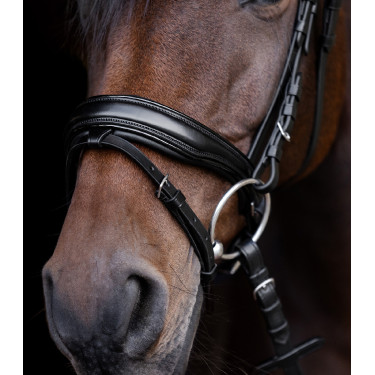 Bridon verni Waldhausen S-Line Blackshine muserolle combinée pull back Bridon verni Waldhausen S-Line Blackshine muserolle combinée pull back