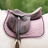 Tapis de selle Imperial Riding Rebel GP Ballerine Rose Tapis de selle Imperial Riding Rebel GP Ballerine Rose