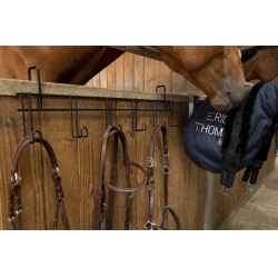 Porte-brides Hippotonic 6 places, à crochets Noir Porte-brides Hippotonic 6 places, à crochets Noir