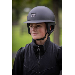Pénélope matte helm met lange klep Mat zwart