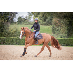 Pénélope matte helm met lange klep Glanzend zwart Pénélope matte helm met lange klep Glanzend zwart