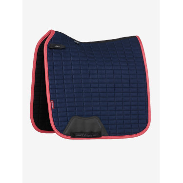 Tapis LeMieux Suede Dressage Square Marine / cranberry Tapis LeMieux Suede Dressage Square Marine / cranberry