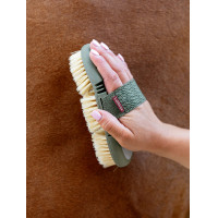 Brosse LeMieux Flexi Scrubbing Abricot Orange Brosse LeMieux Flexi Scrubbing Abricot Orange