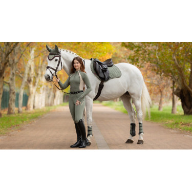 LeMieux Reflective Suede Close Contact Square Zadeldek