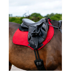 LeMieux Reflective Suede Close Contact Square Zadeldek Chilli Rood