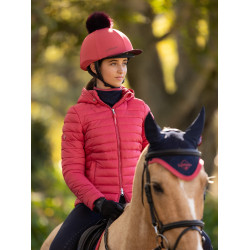 LeMieux Klassieke muts met afneembare pompon Veenbes Roze LeMieux Klassieke muts met afneembare pompon Veenbes Roze