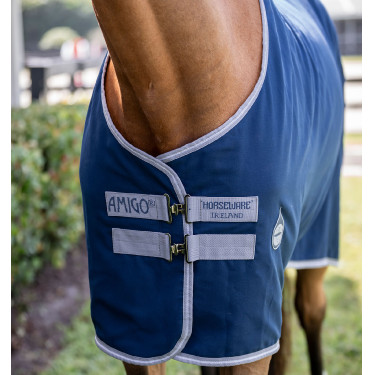 Boxdeken Horseware Amigo Delphinium 0g Marine / titaangrijs / zilver Boxdeken Horseware Amigo Delphinium 0g Marine / titaangrijs / zilver