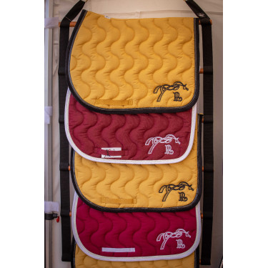 Tapis de selle Pénélope Classique Moutarde Tapis de selle Pénélope Classique Moutarde