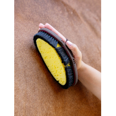Brosse éponge flexible LeMieux Brosse éponge flexible LeMieux