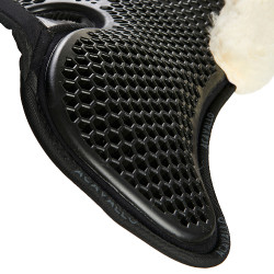 Schokdemper achter van suède met schapenvacht en voor van gel Acavallo Zwart / natuur Schokdemper achter van suède met schapenvacht en voor van gel Acavallo Zwart / natuur