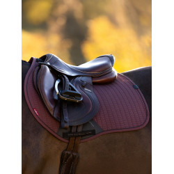 Tapis Eurojump LeMieux Essence Square Damson Violet Tapis Eurojump LeMieux Essence Square Damson Violet