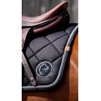 Tapis de selle Equithème Badge 2.0 Bleu marine