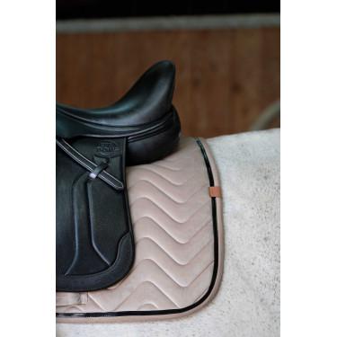 Tapis de selle Equithème Glossy Tapis de selle Equithème Glossy