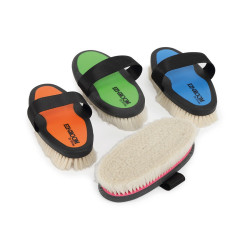 Brosse douce avec poils de chèvre Ezi-Groom Shires - Matériel d'équitation
