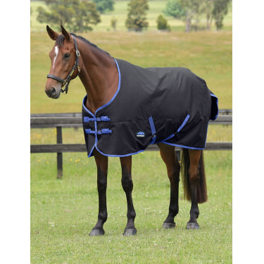 Couverture Weatherbeeta ComFiTec Tyro Turnout 220g Noir / cobalt Couverture Weatherbeeta ComFiTec Tyro Turnout 220g Noir / cobalt