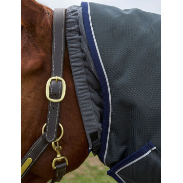 Couverture Weatherbeeta ComFiTec Ultra Turnout 220g couvre cou détachable Charbon de bois Gris Couverture Weatherbeeta ComFiTec Ultra Turnout 220g couvre cou détachable Charbon de bois Gris