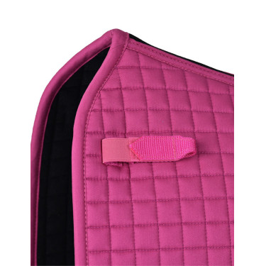 Tapis de selle Weatherbeeta Prime Air-Tec Dressage Shaped Magenta brillant Rose