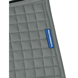 Tapis de selle Weatherbeeta Prime Air-Tec Dressage Shaped Gris